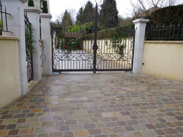 150 Patio Pack 40-60mm 12.30m2 Autumn Brown Cobbles Setts - Image 2