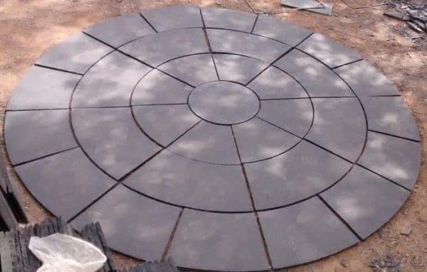 Circle 3.30 Mtrs - Black Limestone