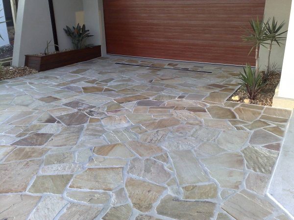 Crazy Paving Mint Fossil 10m2 Pack 22MM