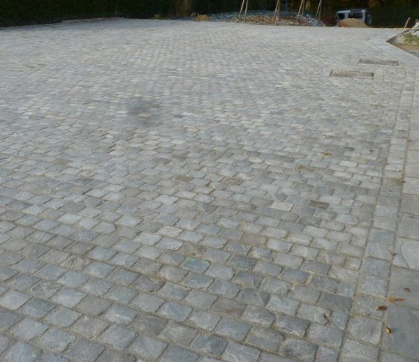 150×150×22mm Pack 23.04m2 Kandla Grey Cobbles - Image 2