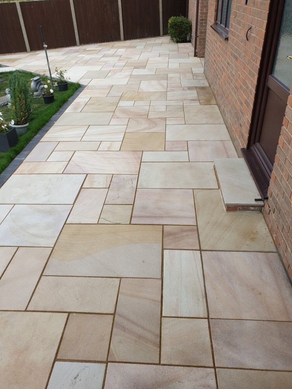600 Patio Pack 19.50m2 Textured Caramel Buff - Image 3