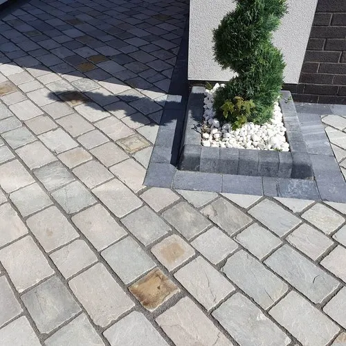 Kandla Grey 40mm Tumbled Block Paving 10.80m2 - Image 2