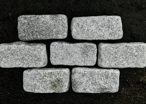 Silver Grey Granite Cropped Tumbled Cobbles - Image 3