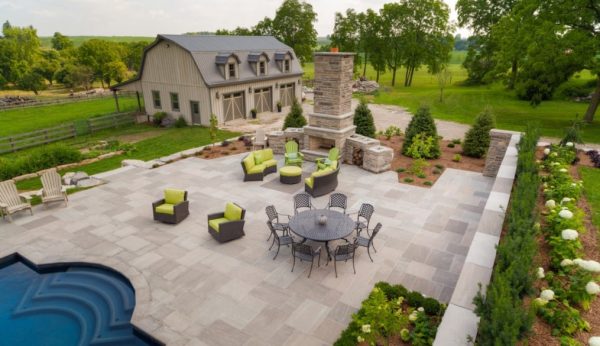 Slate Grey Sandstone Paving - Image 7