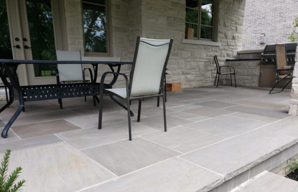 Slate Grey Sandstone Paving - Image 4