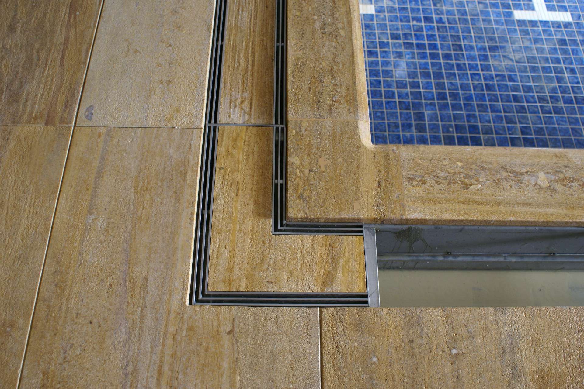 Sunny Gold Marble Half Honed Tumbled Paving